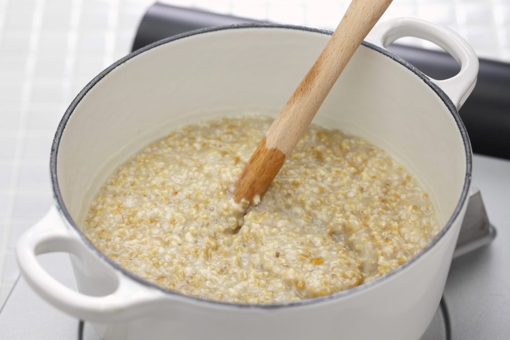 Making Scottish Porridge with a Wooden Spurtle